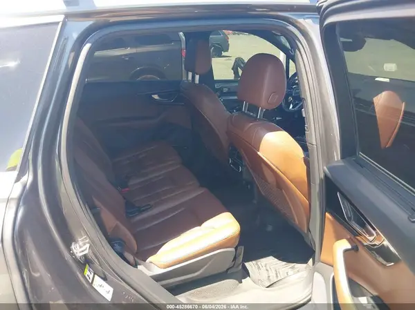 WA1VAAF74JD050157 2018 AUDI Q7 - Image 8
