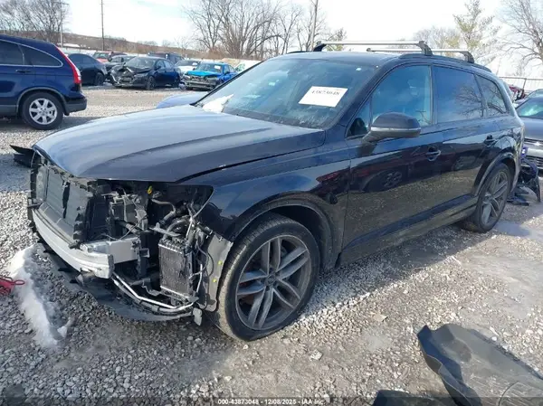 WA1VAAF74JD051048 2018 AUDI Q7 - Image 2