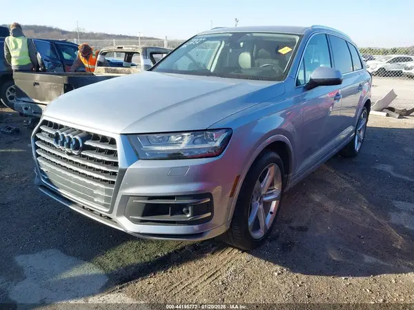 WA1VAAF74KD000828 2019 AUDI Q7 - Image 2