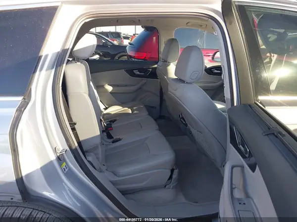 WA1VAAF74KD000828 2019 AUDI Q7 - Image 8