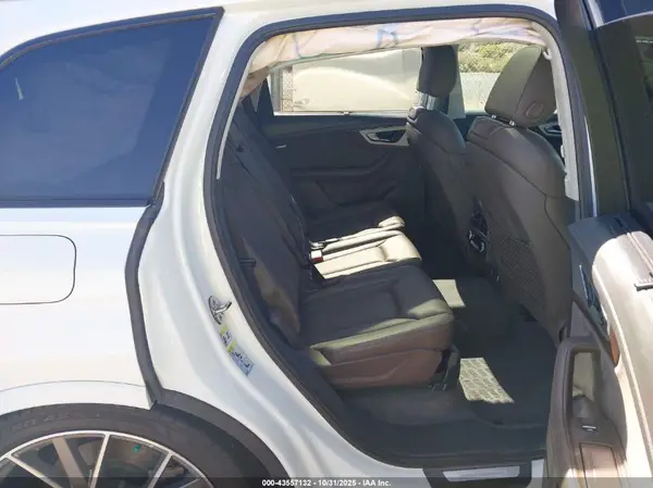 WA1VAAF74KD003289 2019 AUDI Q7 - Image 8