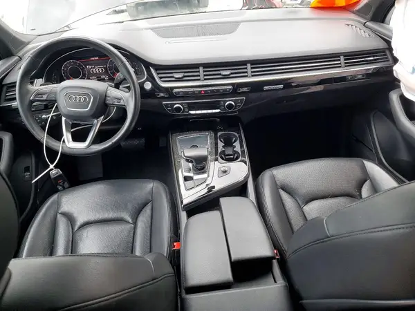WA1VAAF74KD020240 2019 AUDI Q7 - Image 8