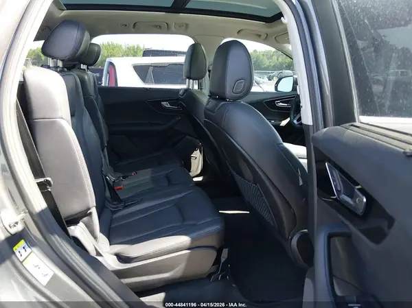 WA1VAAF74KD024563 2019 AUDI Q7 - Image 8