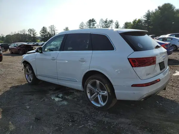 WA1VAAF74KD025714 2019 AUDI Q7 - Image 2