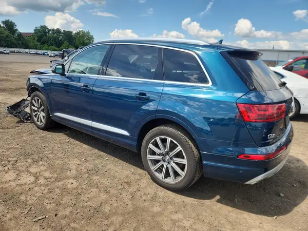 WA1VAAF74KD032890 2019 AUDI Q7 - Image 2