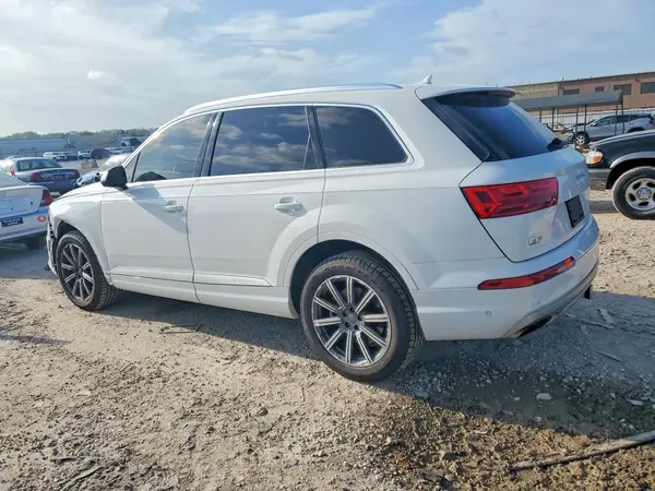 WA1VAAF74KD039385 2019 AUDI Q7 - Image 2