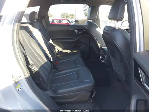 WA1VAAF74KD039662 2019 AUDI Q7 - Image 8
