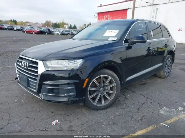 WA1VAAF75HD000409 2017 AUDI Q7 - Image 2
