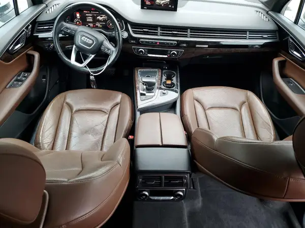 WA1VAAF75HD003505 2017 AUDI Q7 - Image 8