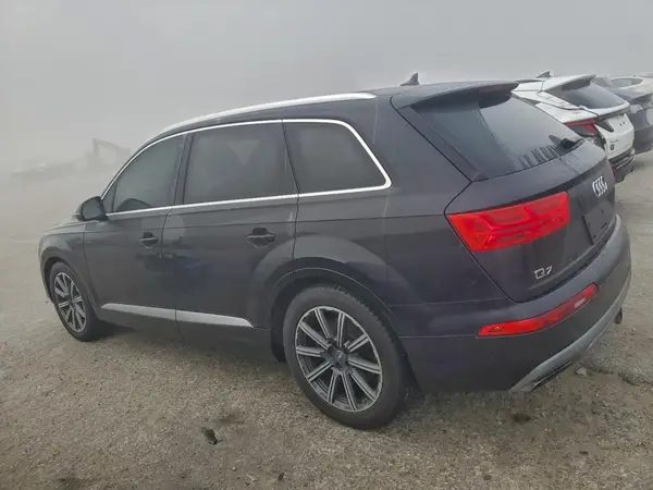 WA1VAAF75HD003570 2017 AUDI Q7 - Image 2