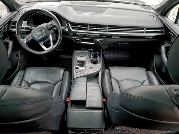 WA1VAAF75HD005402 2017 AUDI Q7 - Image 8