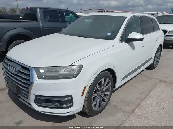 WA1VAAF75HD008770 2017 AUDI Q7 - Image 2