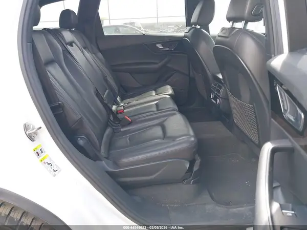 WA1VAAF75HD008770 2017 AUDI Q7 - Image 8