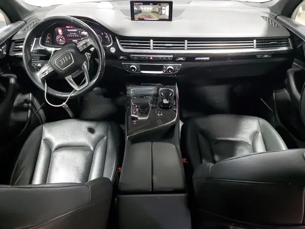 WA1VAAF75HD010180 2017 AUDI Q7 - Image 8
