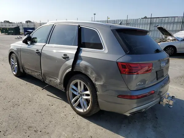 WA1VAAF75HD011894 2017 AUDI Q7 - Image 2