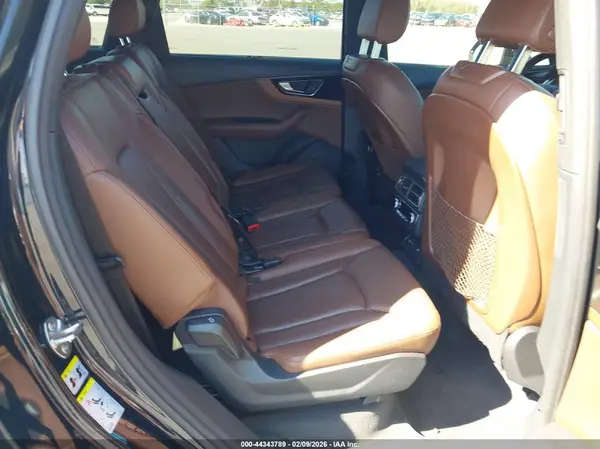 WA1VAAF75HD026489 2017 AUDI Q7 - Image 8