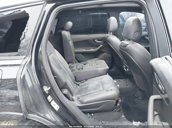 WA1VAAF75HD029277 2017 AUDI Q7 - Image 8