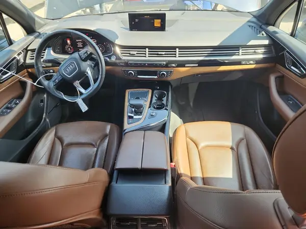 WA1VAAF75HD029313 2017 AUDI Q7 - Image 8