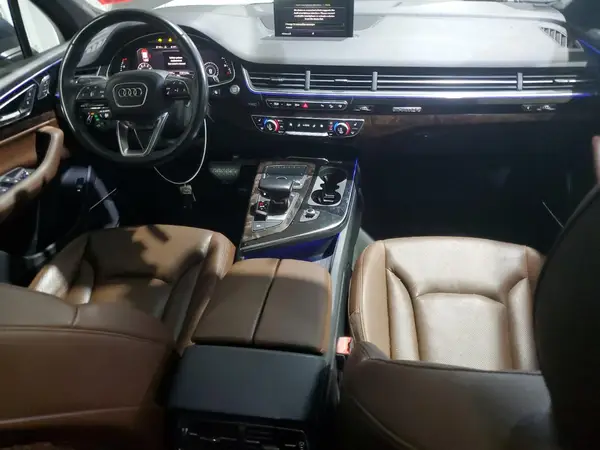 WA1VAAF75HD033510 2017 AUDI Q7 - Image 8
