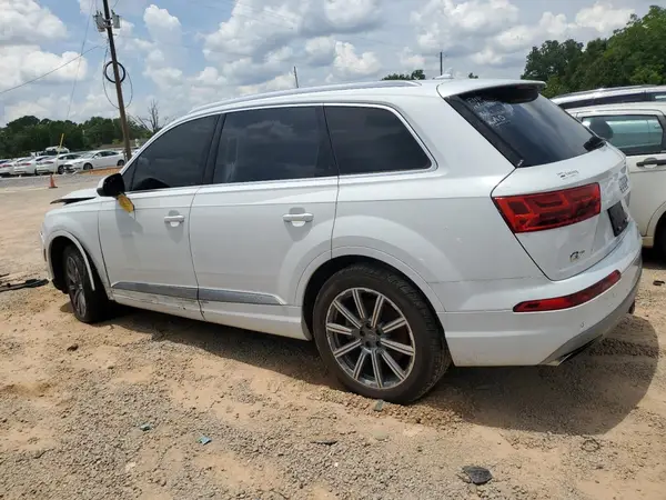 WA1VAAF75HD041560 2017 AUDI Q7 - Image 2