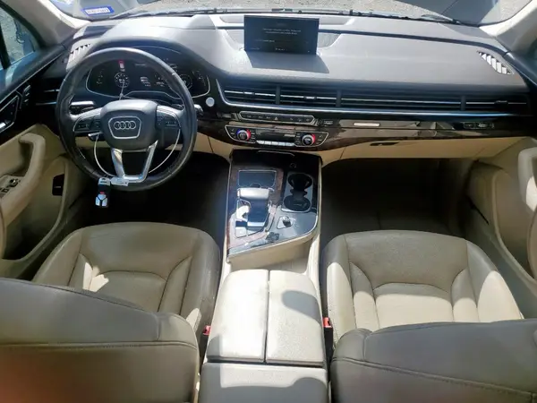 WA1VAAF75HD045933 2017 AUDI Q7 - Image 8