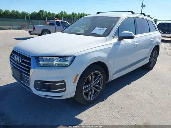 WA1VAAF75HD045947 2017 AUDI Q7 - Image 2