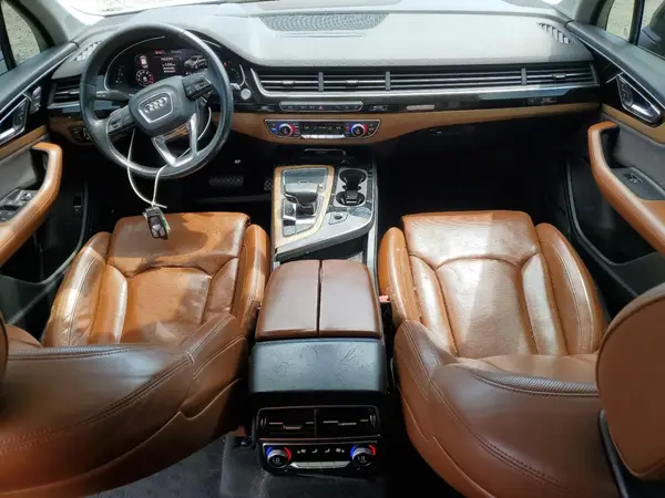 WA1VAAF75HD051876 2017 AUDI Q7 - Image 8