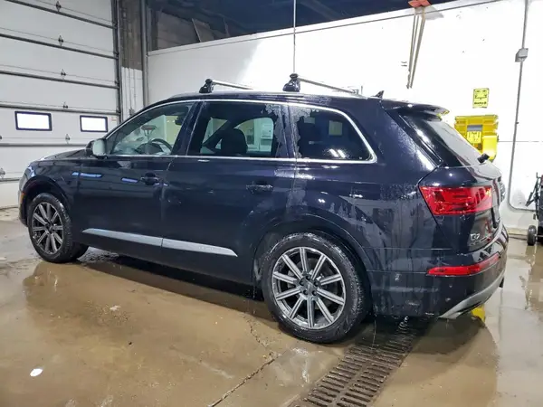 WA1VAAF75HD052509 2017 AUDI Q7 - Image 2