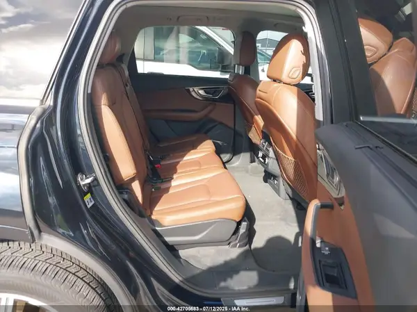 WA1VAAF75JD005163 2018 AUDI Q7 - Image 8