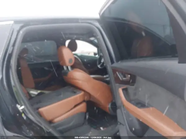 WA1VAAF75JD009617 2018 AUDI Q7 - Image 8