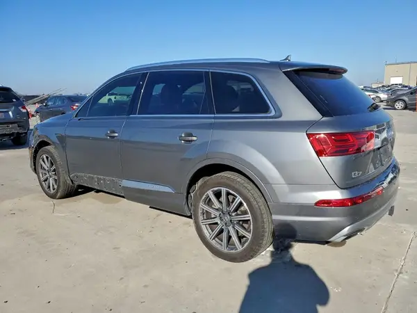 WA1VAAF75JD010847 2018 AUDI Q7 - Image 2