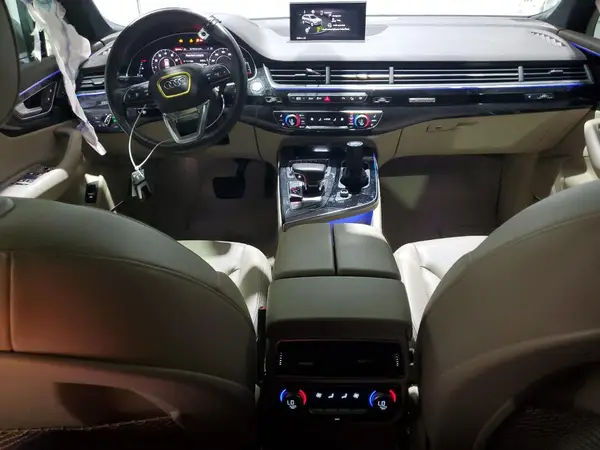 WA1VAAF75JD012632 2018 AUDI Q7 - Image 8