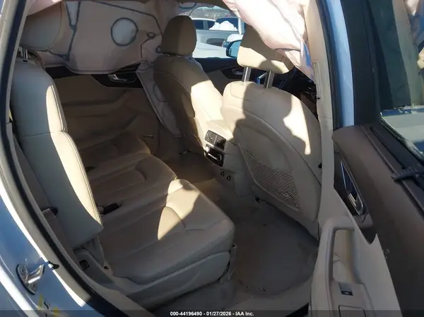 WA1VAAF75JD013344 2018 AUDI Q7 - Image 8
