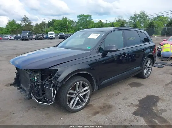 WA1VAAF75JD013490 2018 AUDI Q7 - Image 2