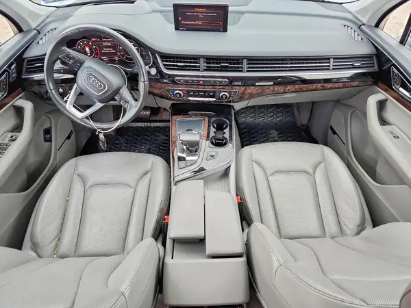 WA1VAAF75JD018284 2018 AUDI Q7 - Image 8