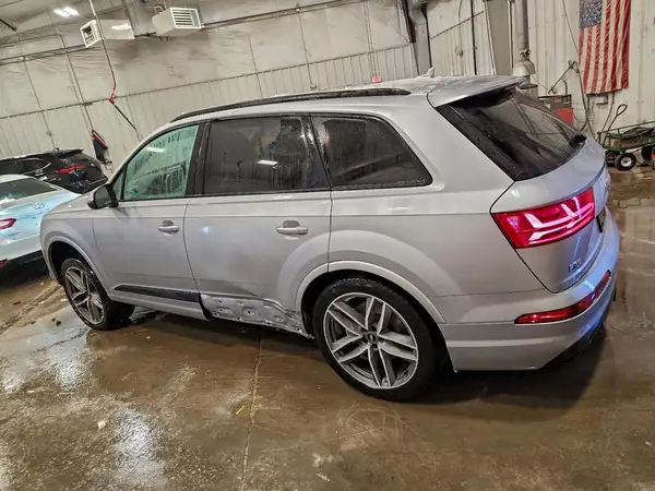 WA1VAAF75JD032380 2018 AUDI Q7 - Image 2