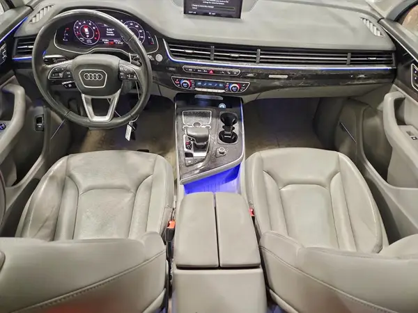 WA1VAAF75JD032380 2018 AUDI Q7 - Image 8