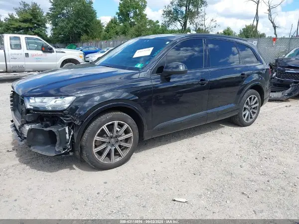 WA1VAAF75JD042455 2018 AUDI Q7 - Image 2
