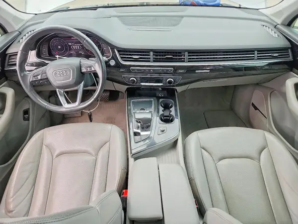 WA1VAAF75JD044450 2018 AUDI Q7 - Image 8