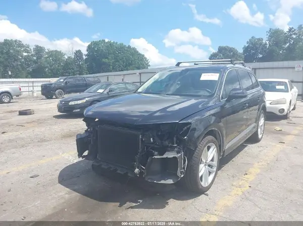 WA1VAAF75JD051432 2018 AUDI Q7 - Image 2