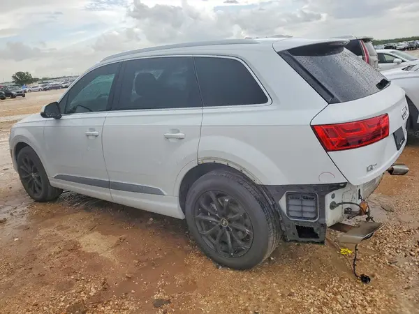 WA1VAAF75JD052385 2018 AUDI Q7 - Image 2