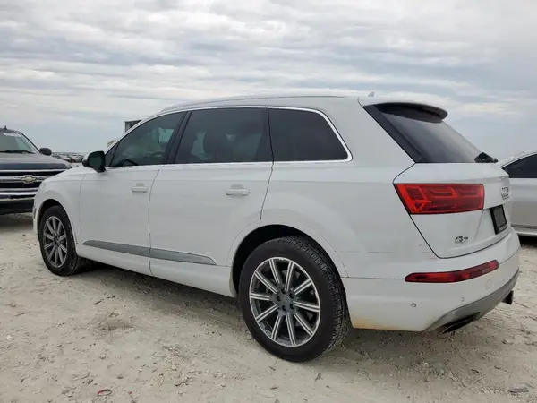 WA1VAAF75KD002524 2019 AUDI Q7 - Image 2