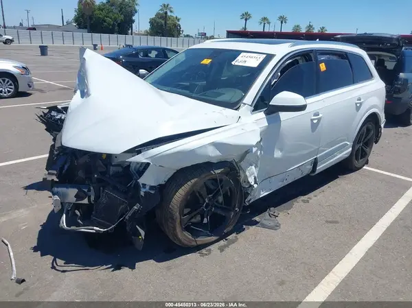 WA1VAAF75KD004080 2019 AUDI Q7 - Image 2