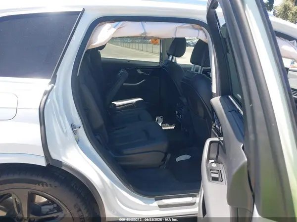 WA1VAAF75KD004080 2019 AUDI Q7 - Image 8