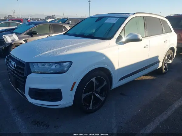 WA1VAAF75KD007884 2019 AUDI Q7 - Image 2