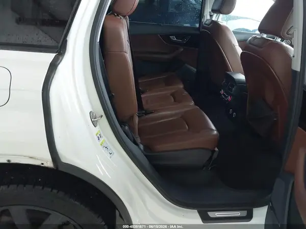 WA1VAAF75KD016438 2019 AUDI Q7 - Image 8