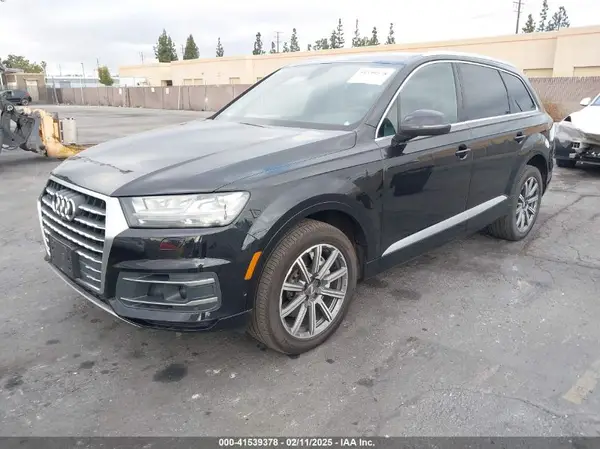 WA1VAAF75KD019727 2019 AUDI Q7 - Image 2