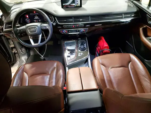 WA1VAAF75KD024913 2019 AUDI Q7 - Image 8