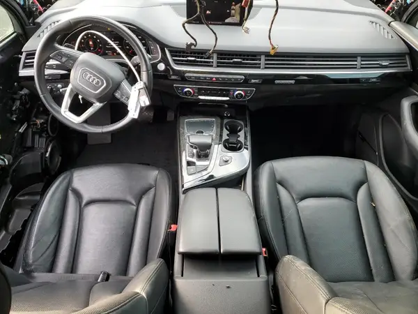 WA1VAAF75KD033983 2019 AUDI Q7 - Image 8