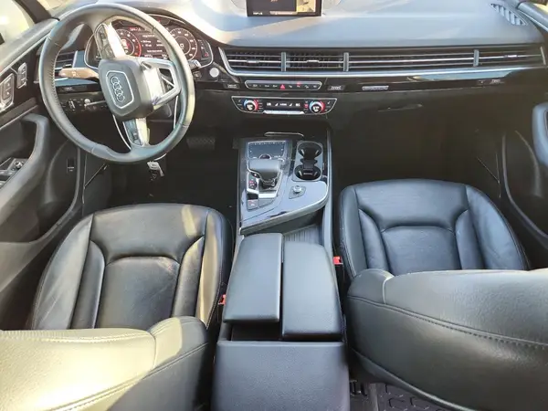 WA1VAAF75KD040304 2019 AUDI Q7 - Image 8